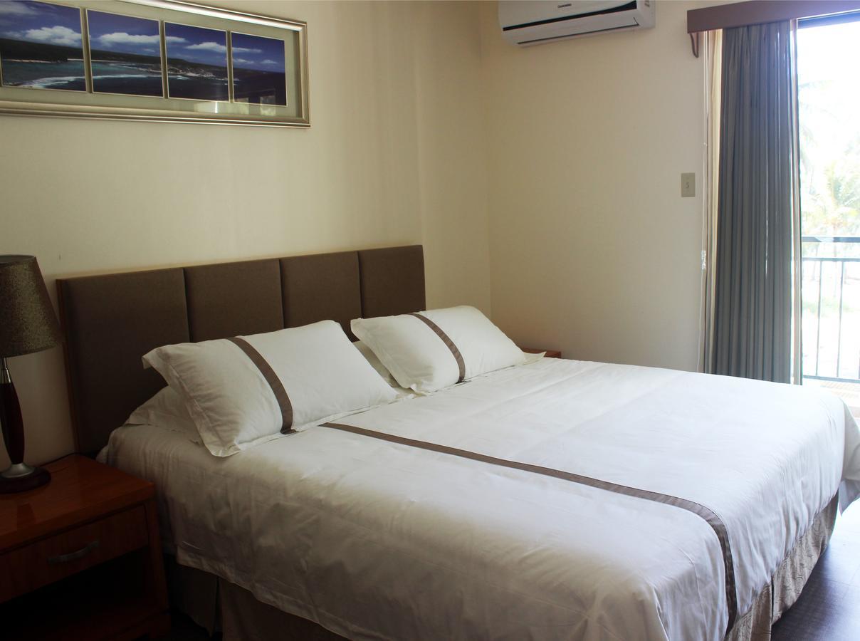 Saipan Beach Hotel Bagian luar foto