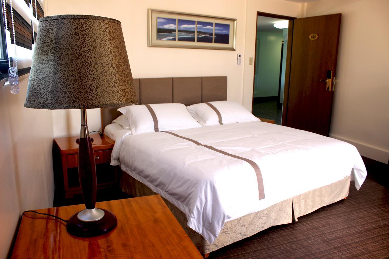 Saipan Beach Hotel Bagian luar foto