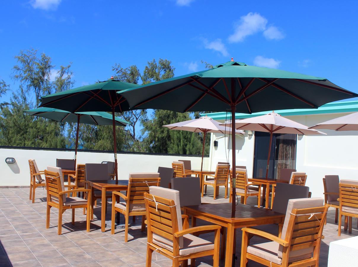 Saipan Beach Hotel Bagian luar foto