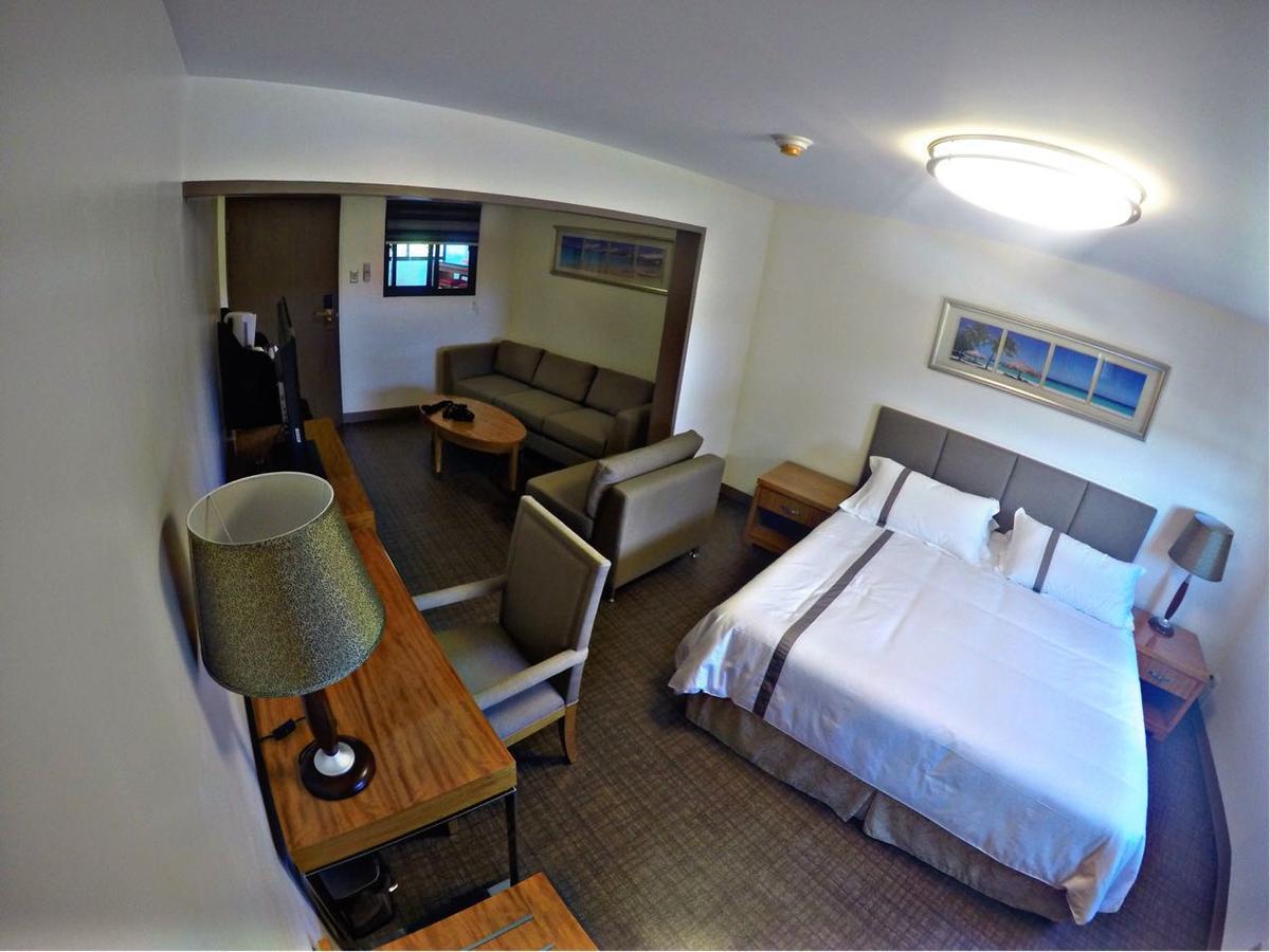 Saipan Beach Hotel Bagian luar foto