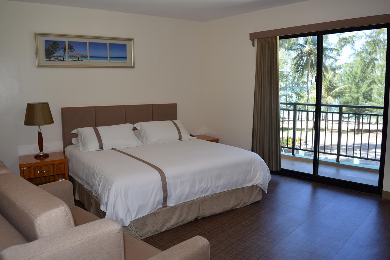 Saipan Beach Hotel Bagian luar foto
