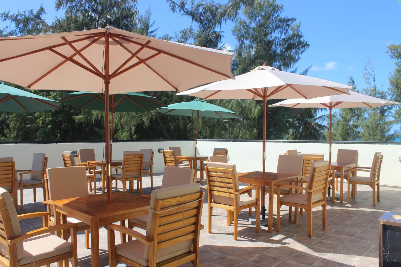 Saipan Beach Hotel Bagian luar foto